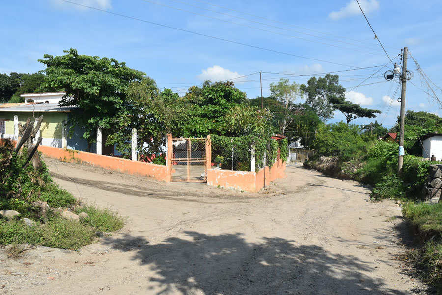 Avances pavimento calle Aldea Papalhuapa – Municipalidad de Agua Blanca